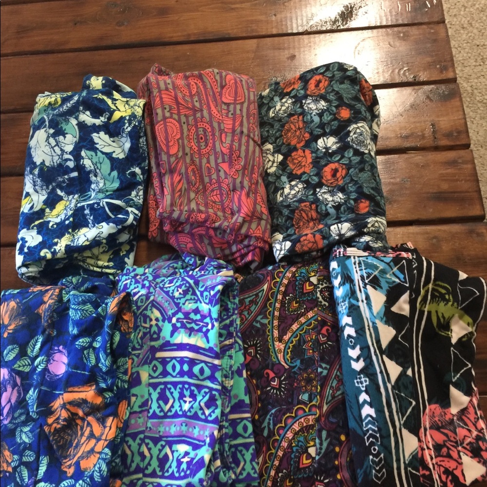 Lot of Lularoe leggings.